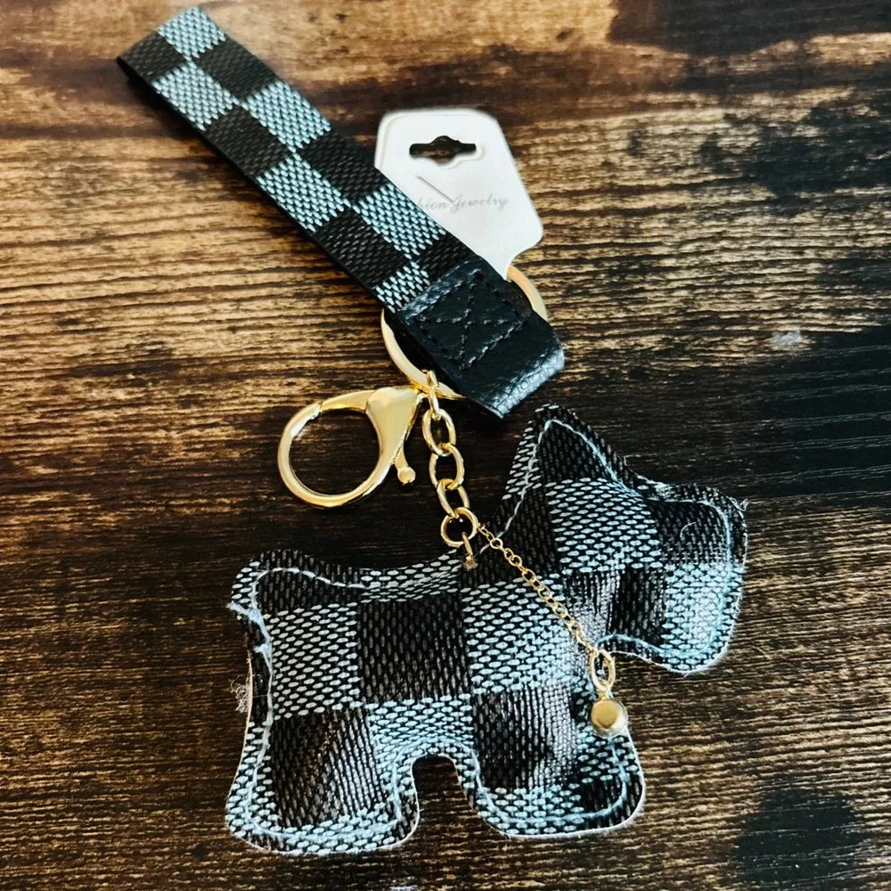 Black Gray Checkered Dog Keychain Wristlet Gold Tone Hardware Bell Charm